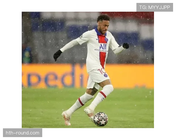 德甲球队主力球员转会动态：多队核心今夏成转会市场焦点